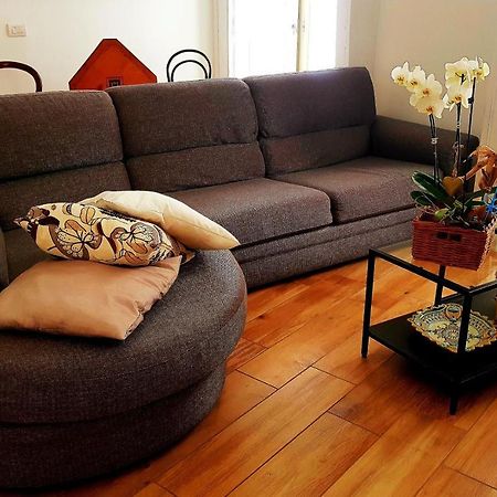 ナポリ Lo Specchio Dei Papiri Bed & Breakfast エクステリア 写真