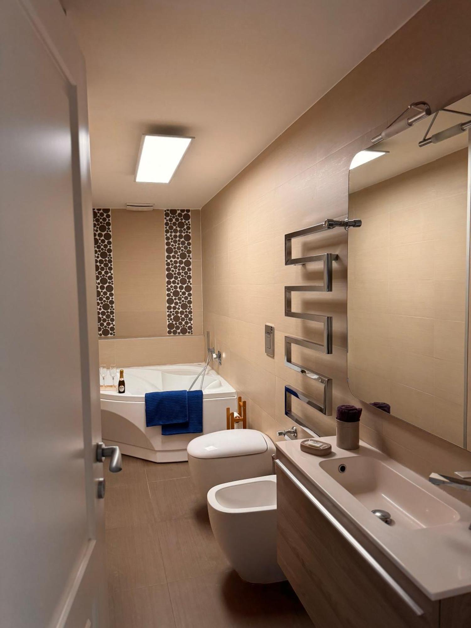 ナポリ Lo Specchio Dei Papiri Bed & Breakfast エクステリア 写真